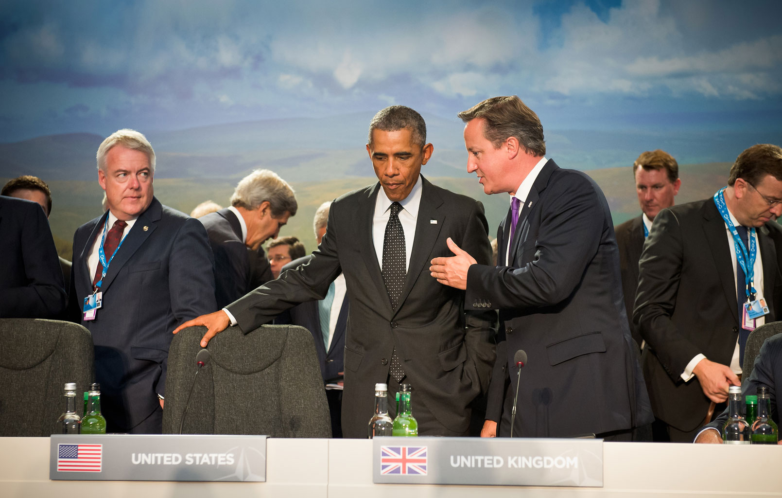 Barack  Obama i David Cameron podczas szczytu NATO w Newport. Fot. NATO Summit Wales 2014, Flickr CC by 2.0. 